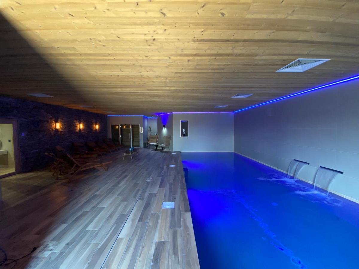 סנט וולבה World Hotel מראה חיצוני תמונה