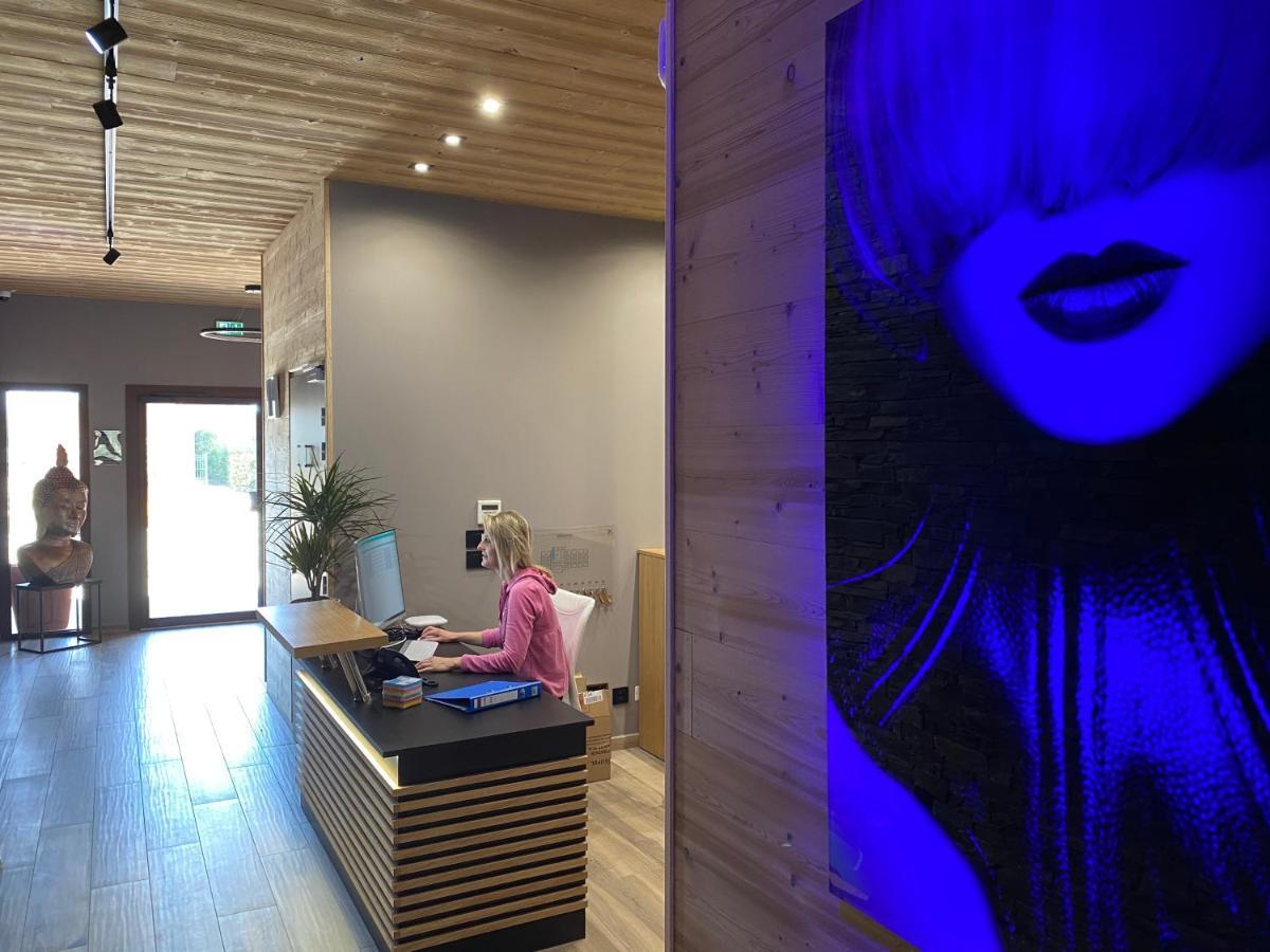 סנט וולבה World Hotel מראה חיצוני תמונה